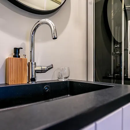Bed & Breakfast The Newport - Incl 3h Wellness & Use Ebikes & Breakfast