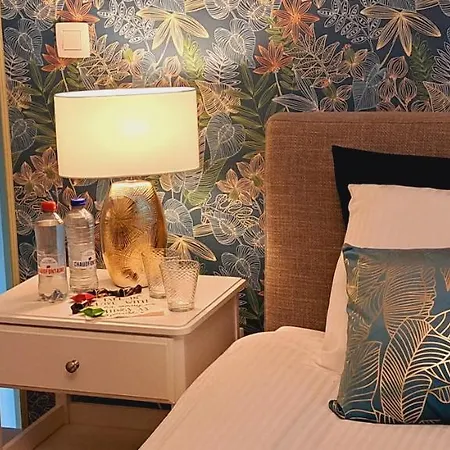 Bed & Breakfast The Newport - Incl 3h Wellness & Use Ebikes & Breakfast Nieuwpoort