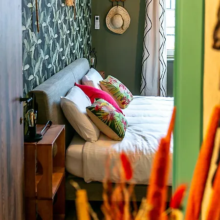 The Newport - Incl 3h Wellness & Use Ebikes & Breakfast Bed & Breakfast